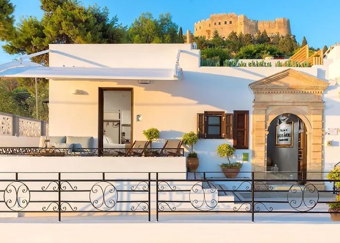 Shore Superior (adults Only) Líndosz